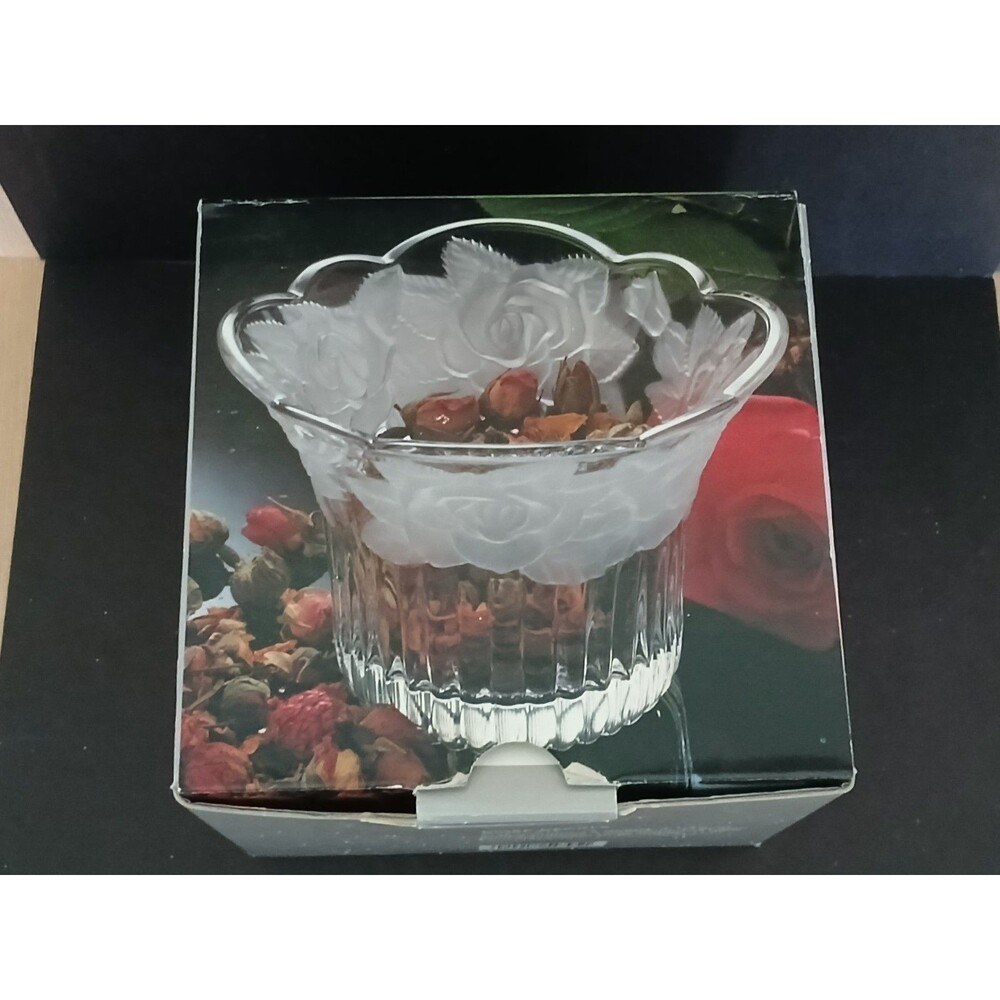 Home Beautiful Rose Pearls Glass Potpourri Holder Vase Centerpiece Made in Japan - Picture 12 of 16